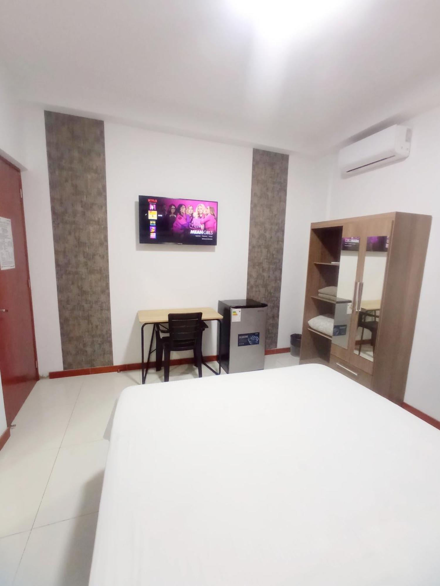 Deluxe Hotel Talara - A 5 Minutos Del Aeropuerto Y Plaza De Armas Extérieur photo