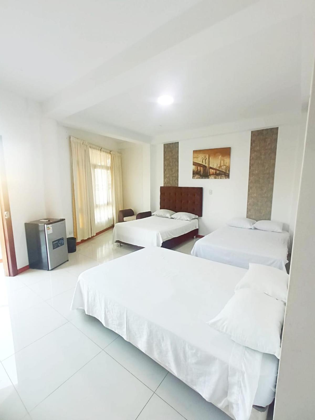 Deluxe Hotel Talara - A 5 Minutos Del Aeropuerto Y Plaza De Armas Extérieur photo