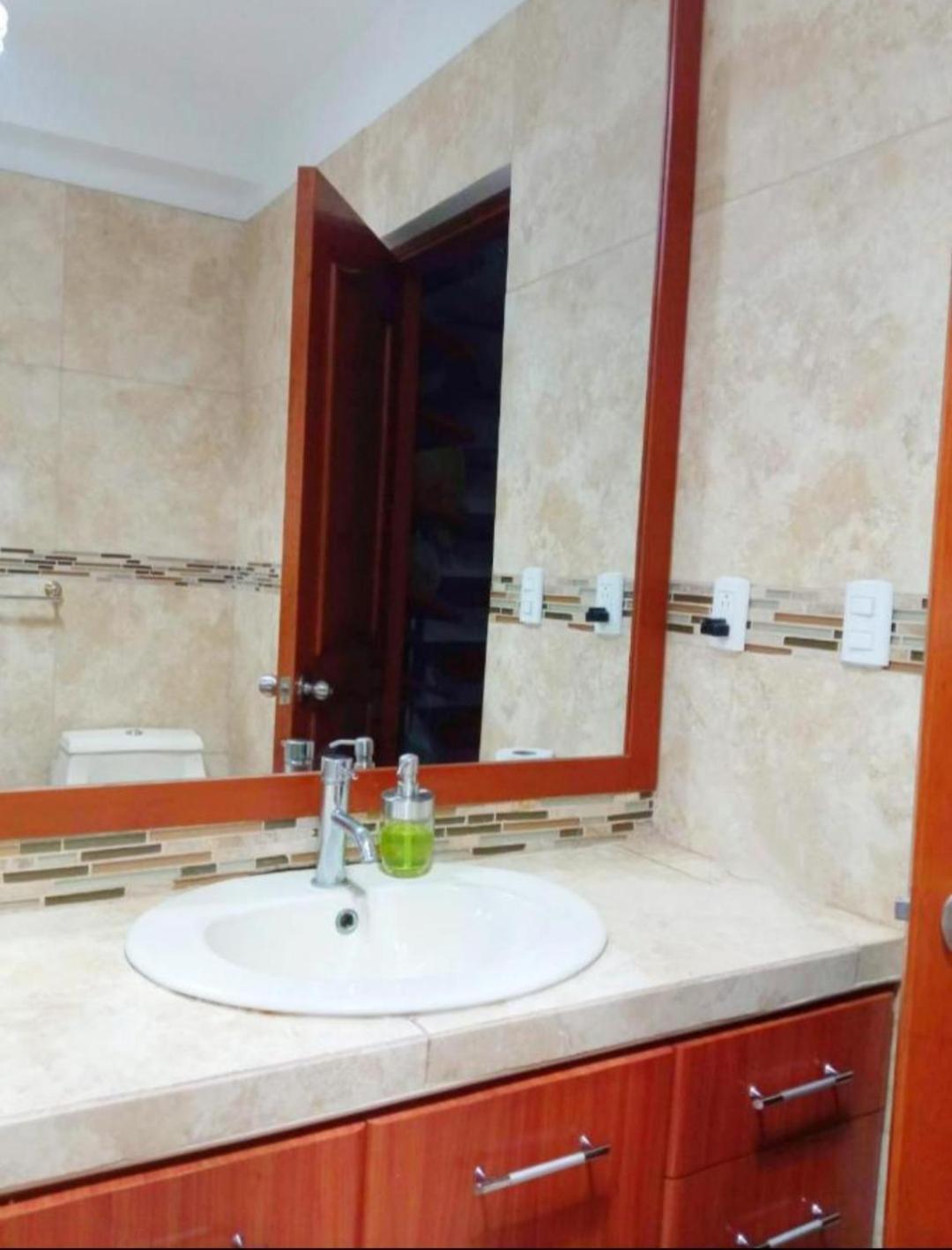 Deluxe Hotel Talara - A 5 Minutos Del Aeropuerto Y Plaza De Armas Chambre photo